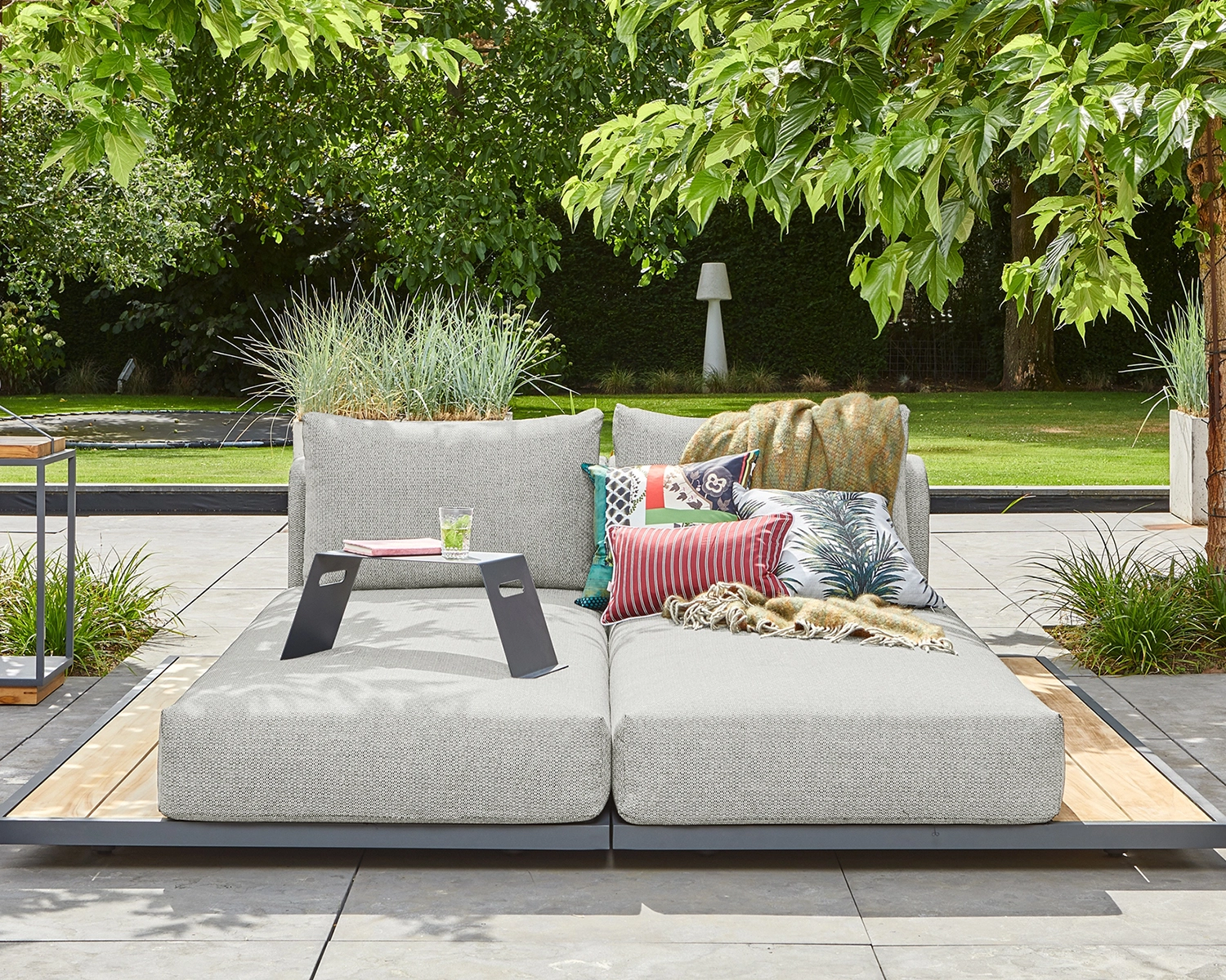 Kota Day Bed